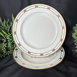 Set of 2 Gorham Masterpiece Collection Triomphe fine china dinner plates
